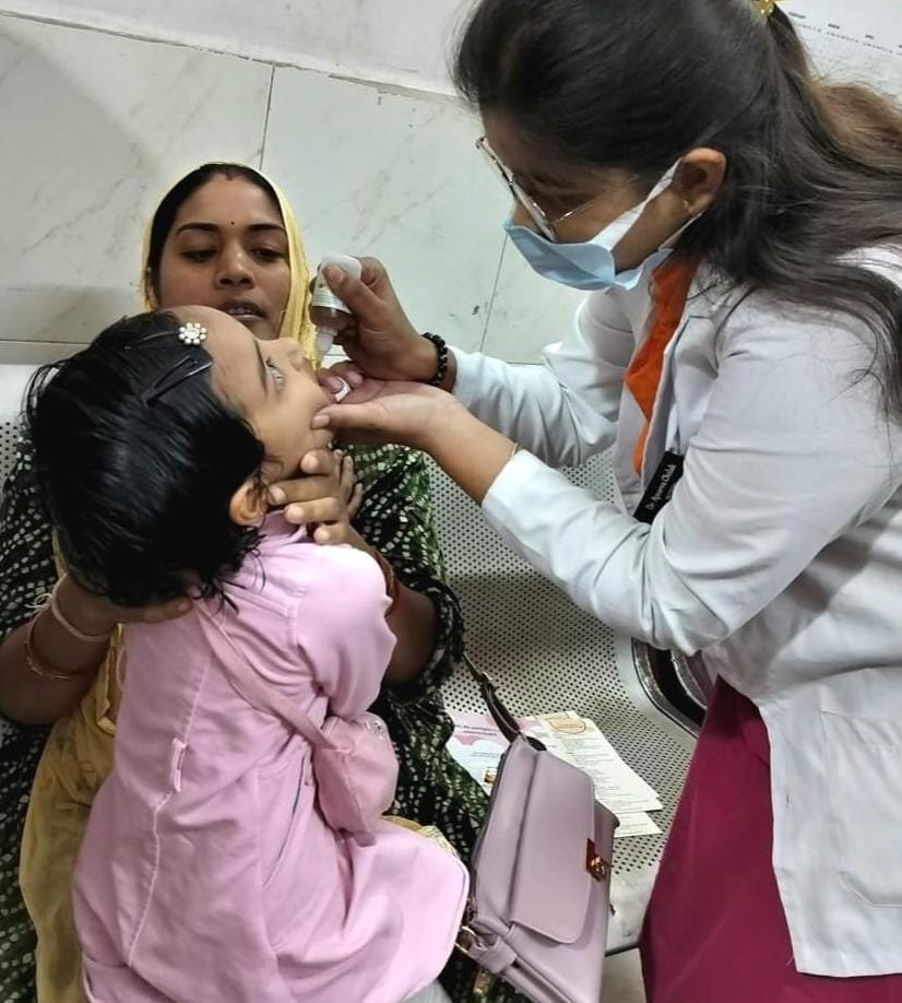 Golden award for 2516 children in Ayurvedic Medical College