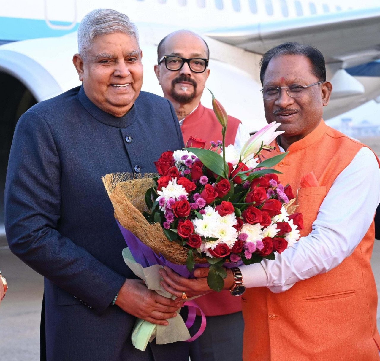 Chief Minister Vishnudev Sai extended cordial welcome to Vice President of India Jagdeep Dhankhar on his arrival in Raipur.