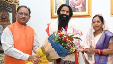 Photo of मुख्यमंत्री विष्णुदेव साय से योग गुरु बाबा रामदेव ने सौजन्य मुलाकात की