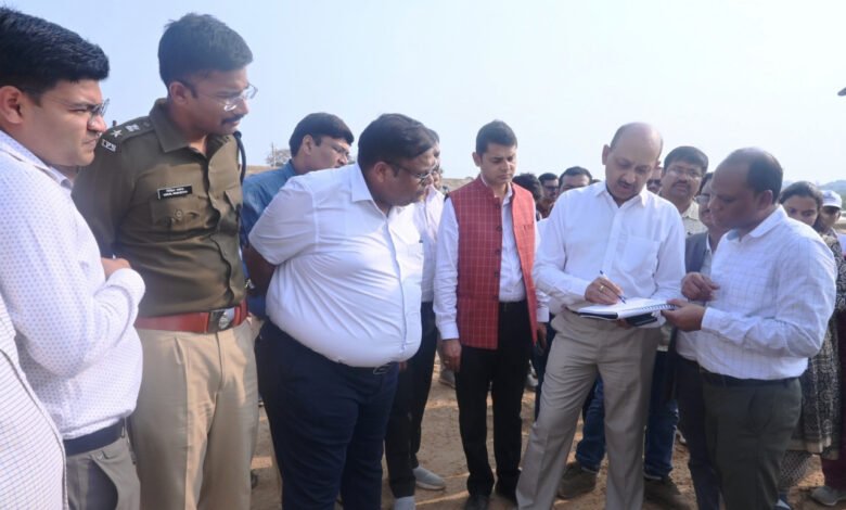 अपर मुख्य सचिव ने राजिम कुंभ कल्प मेला की तैयारियों का लिया जायजा 1 Additional Chief Secretary took stock of the preparations for Rajim Kumbh Kalp Mela