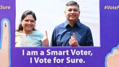 Photo of मुख्य सचिव अमिताभ जैन ने किया अपने मताधिकार का प्रयोग