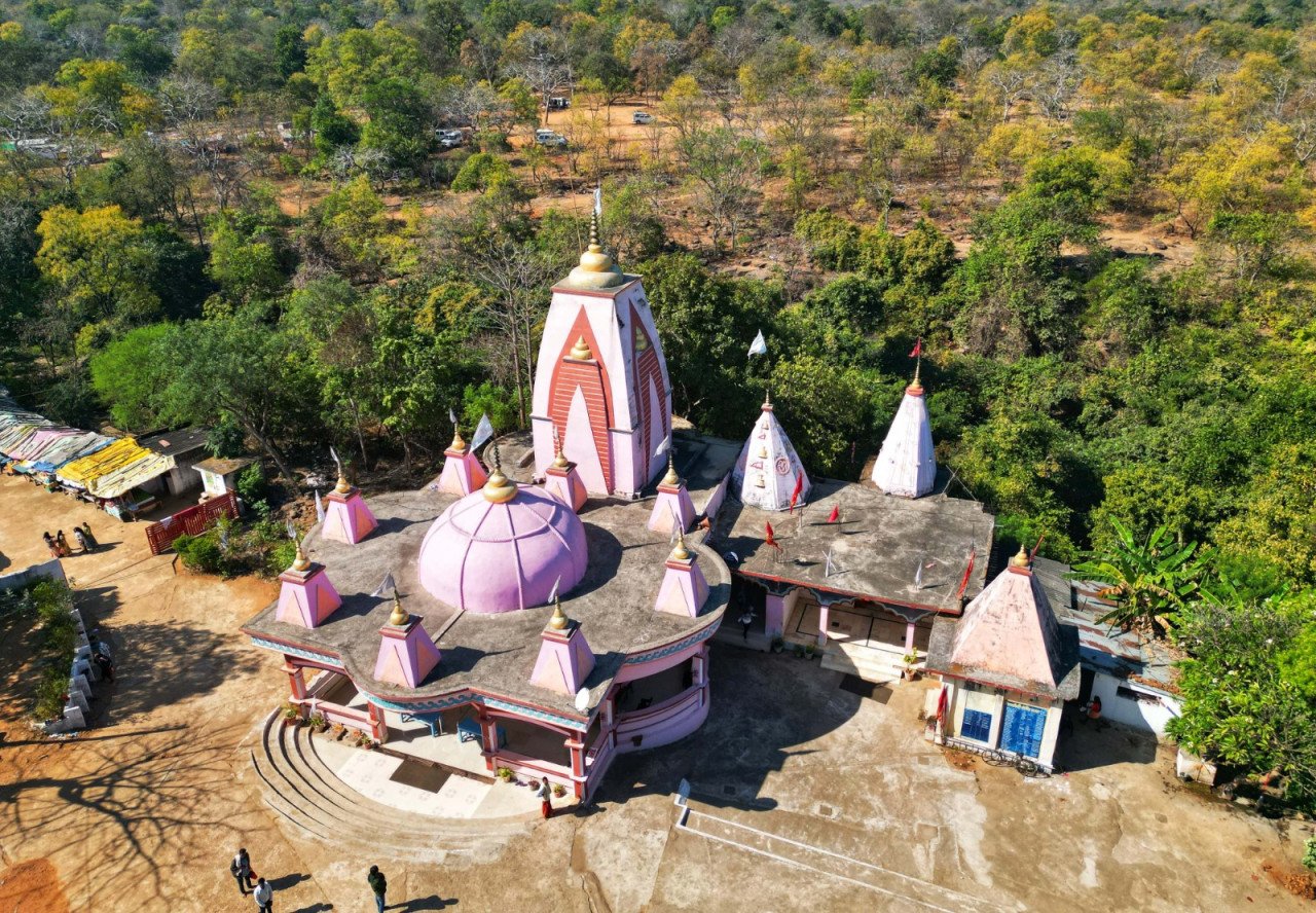 The temple of Maa Siyadevi located in Naragaon is a confluence of natural beauty and faith.