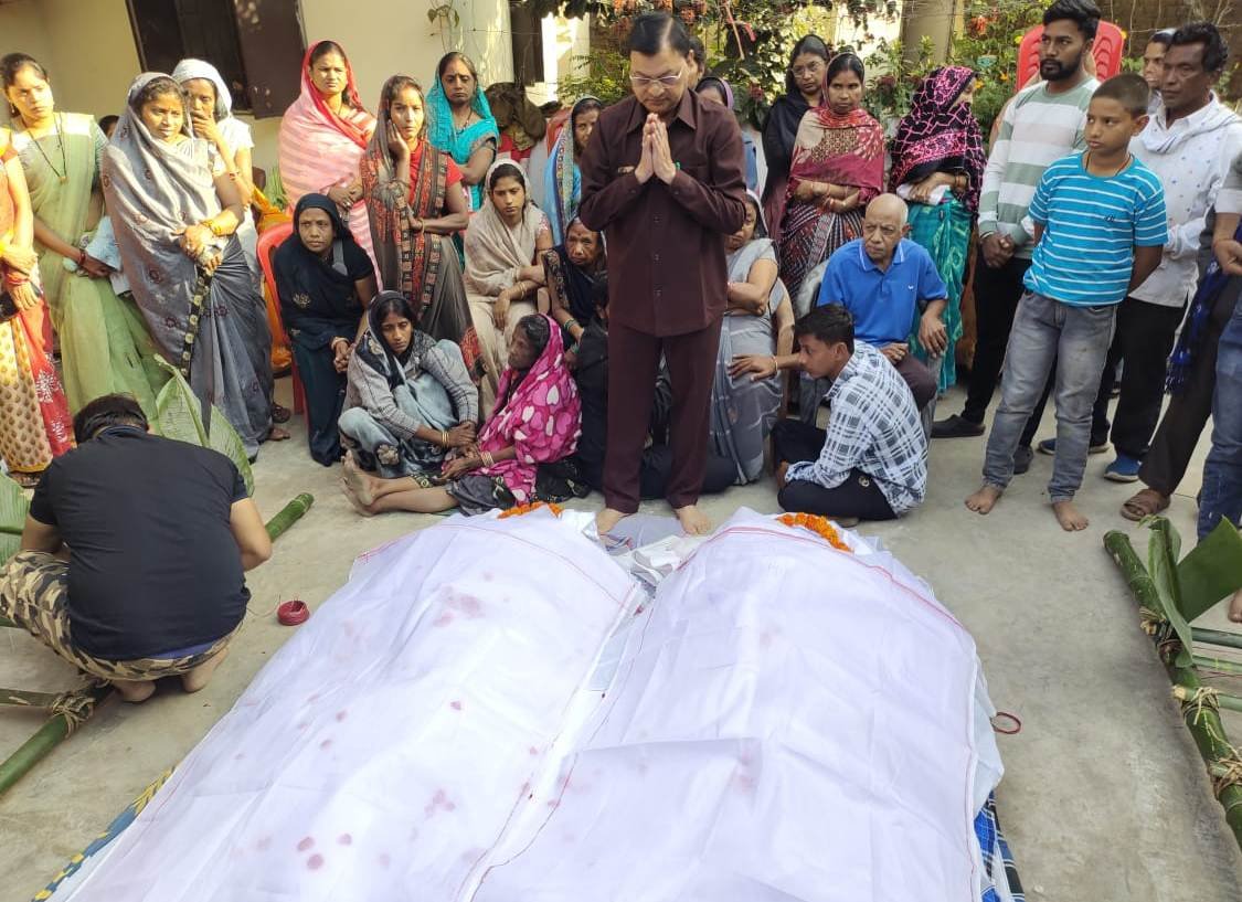 Industry Minister Dewangan pays tribute to the dead of Prayagraj Kumbh road accident