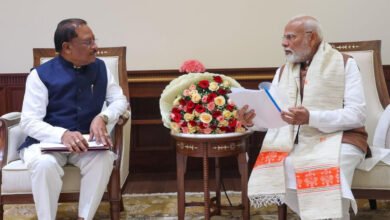 Photo of मुख्यमंत्री विष्णुदेव साय ने प्रधानमंत्री को सौंपा बस्तर के विकास का रोडमैप