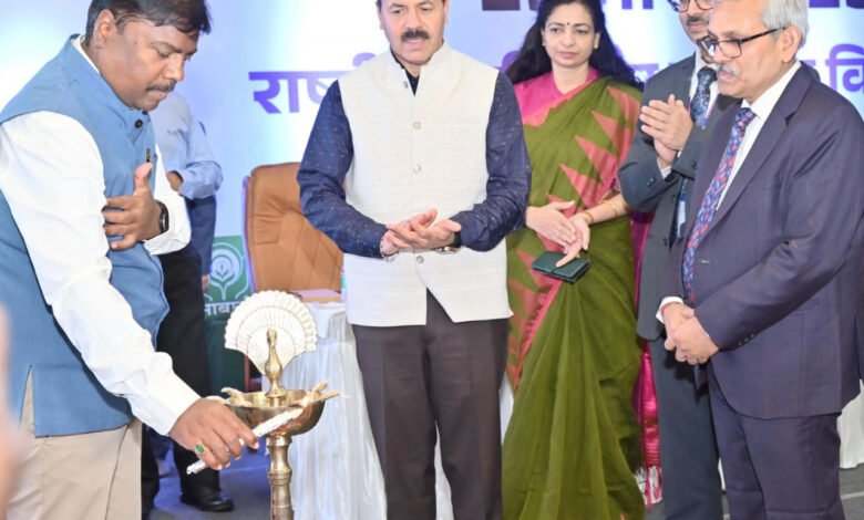 नाबार्ड छत्तीसगढ़ ने 2025-26 के लिए प्राथमिकता क्षेत्र के तहत छत्तीसगढ़ के लिए 1.18 लाख करोड़ रुपये की ऋण क्षमता का अनुमान लगाया 1 NABARD Chhattisgarh estimates loan potential of Rs 1.18 lakh crore for Chhattisgarh under priority sector for 2025-26