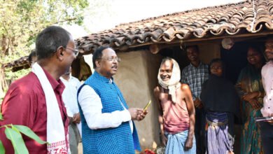 Photo of बलरामपुर में 39 हजार से अधिक आवासहीन परिवारों का हुआ सर्वे