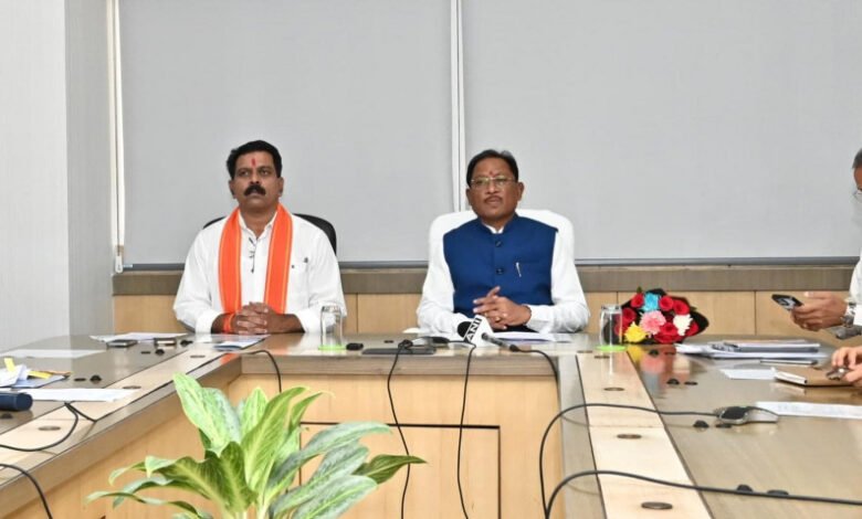 छत्तीसगढ़ के विशेष आग्रह पर केंद्र सरकार ने ऐसे परिवारों के लिए स्वीकृत किए हैं 15 हजार आवास 1 On the special request of Chhattisgarh, the central government has approved 15 thousand houses for such families