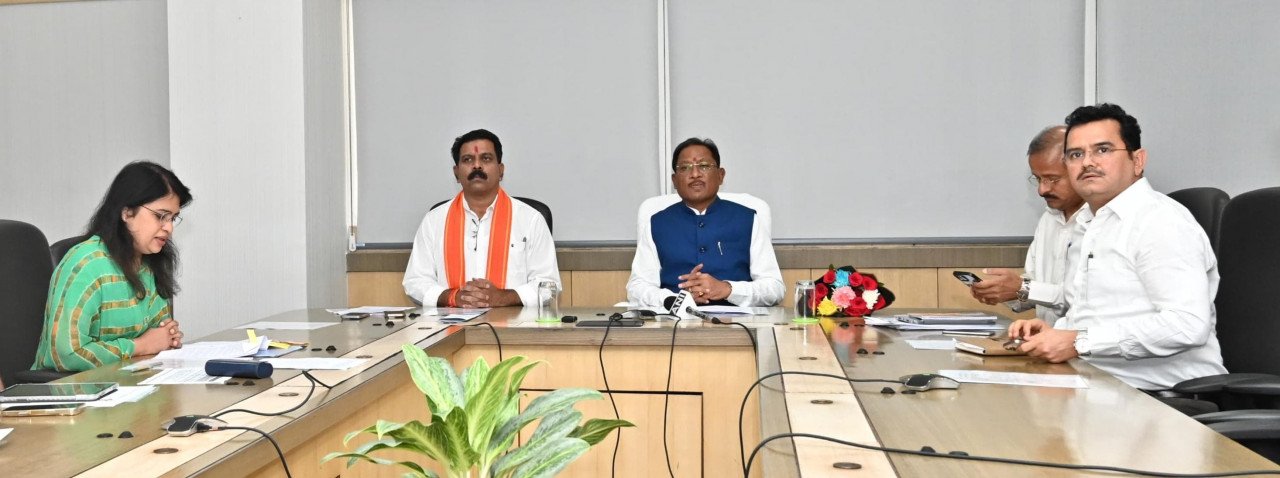 On the special request of Chhattisgarh, the central government has approved 15 thousand houses for such families