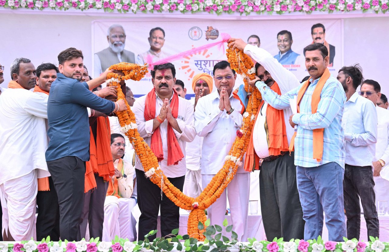 Good governance festival reached every village, solution camp in Kabirdham became a platform for development