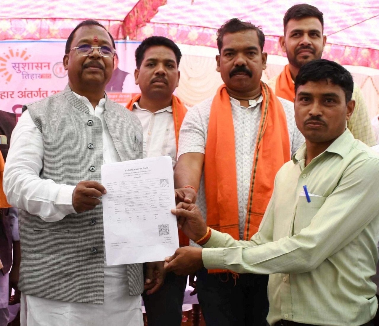 Solving the problems of the common people is the priority of the government: Minister Ramvichar Netam