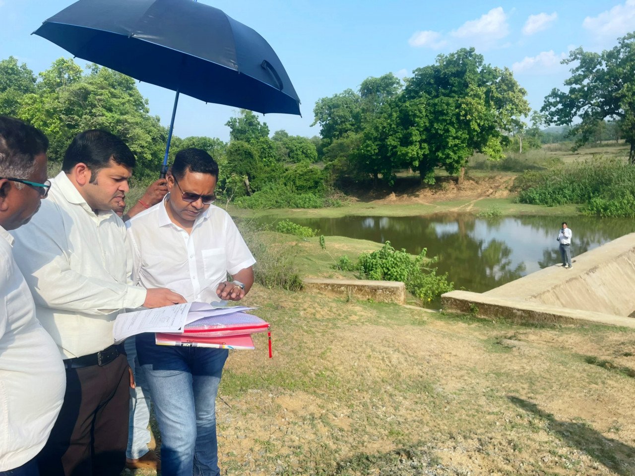 Secretary of Water Resources Department's intensive tour in remote forest area Mardapal