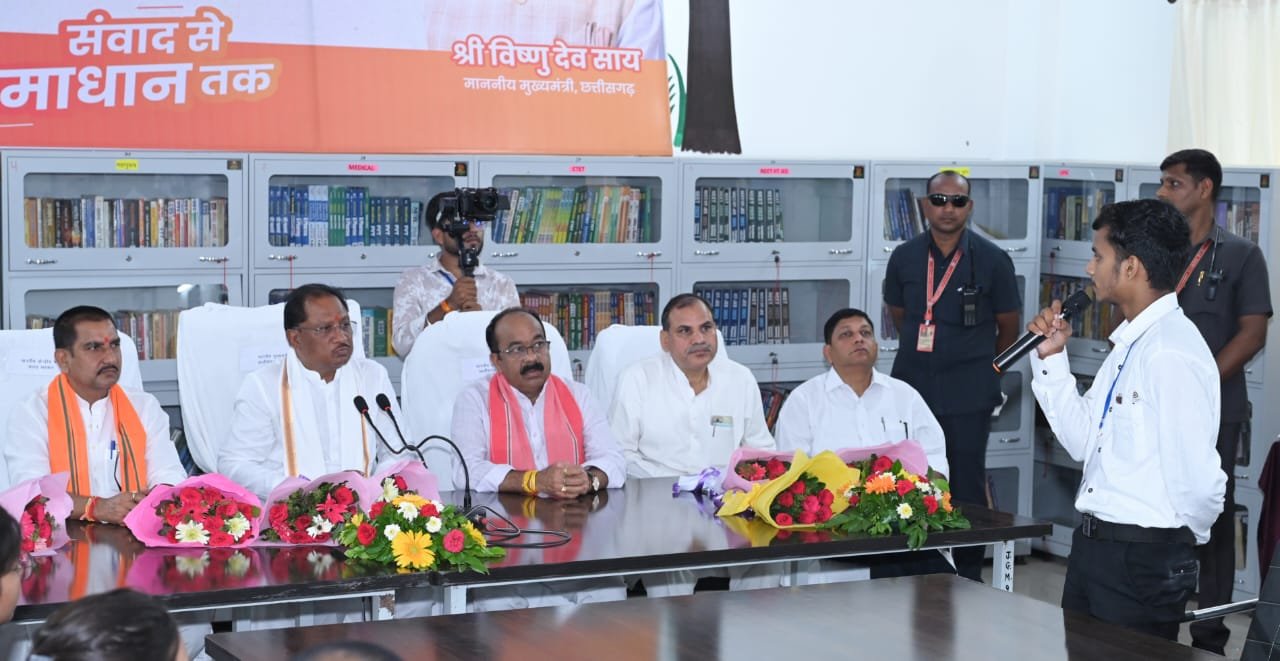Chief Minister inaugurated the additional room in Mungeli District Library