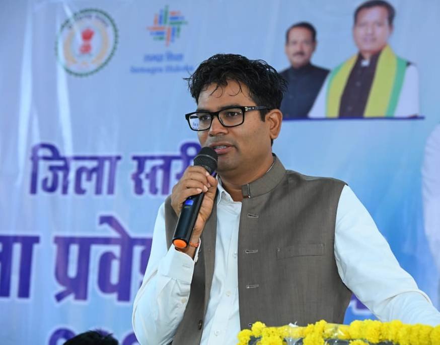 National level institutions are being established to strengthen the education sector in Chhattisgarh