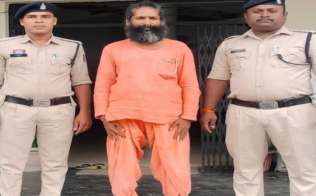 Rajnandgaon Police raid on Yogi Baba's ashram, 2 kg marijuana, sex toys and stimulants seized
