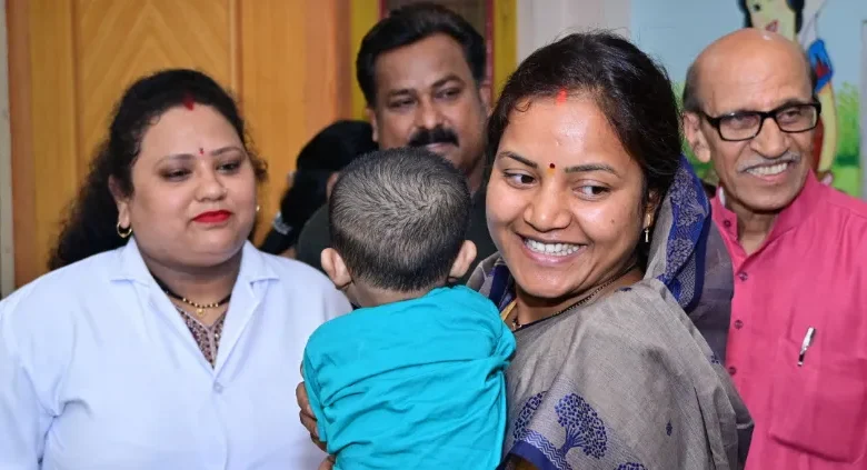 मंत्री लक्ष्मी राजवाड़े ने किया 'सेवा भारतीय मातृ छाया शिशु गृह' का निरीक्षण 1 Minister Laxmi Rajwade inspected 'Seva Bhartiya Maternal Shadow Children Home'