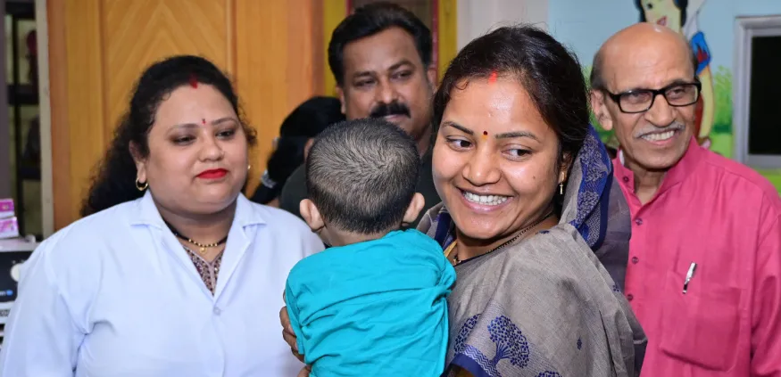 Minister Laxmi Rajwade inspected 'Seva Bhartiya Maternal Shadow Children Home'
