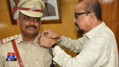 Photo of राजभवन में सजी एक खास शाम, निरीक्षक नीलकिशोर अवस्थी बने उप पुलिस अधीक्षक