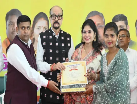 सेन समाज ने रचा प्रेरणा का एक नया अध्याय, राज्यपाल ने कहा - 'सम्मान से निखरती है समाज की चेतना' 1 Sen community created a new chapter of inspiration, the Governor said - 'Respect enhances the consciousness of the society'