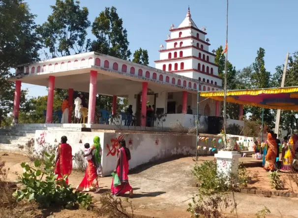 मुख्यमंत्री विष्णुदेव साय के निर्देश पर शारदाधाम पर्यटन स्थलों की सूची में हुआ शामिल 1 On the instructions of Chief Minister Vishnudev Sai, Shardadham was included in the list of tourist places