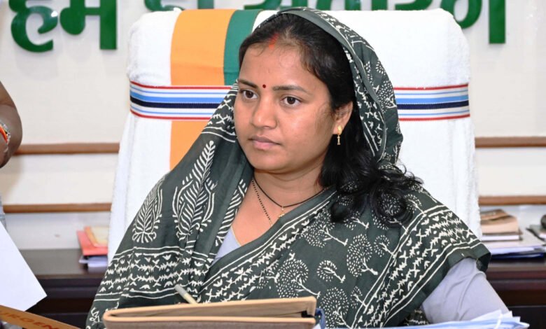 आंगनबाड़ियों में मिलावटखोरी का पर्दाफाश, मंत्री के निर्देश पर छह सप्लायरों पर ताला 1 Adulteration in Anganwadis exposed, six suppliers locked on minister's instructions