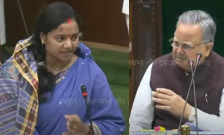 विधानसभा में मंत्री लक्ष्मी राजवाड़े को अध्यक्ष रमन सिंह की फटकार — कहा, पिछली सरकार की बातें छोड़िए, बताइए आप क्या कर सकती हैं 1 Speaker Raman Singh reprimanded Minister Laxmi Rajwada in the Assembly - said, leave aside the things of the previous government, tell me what you can do