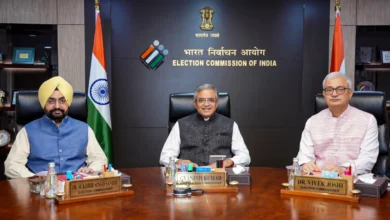 Photo of चुनाव आयोग बनाम विपक्ष: राहुल गांधी के आरोपों के बीच CEC को हटाने की तैयारी?