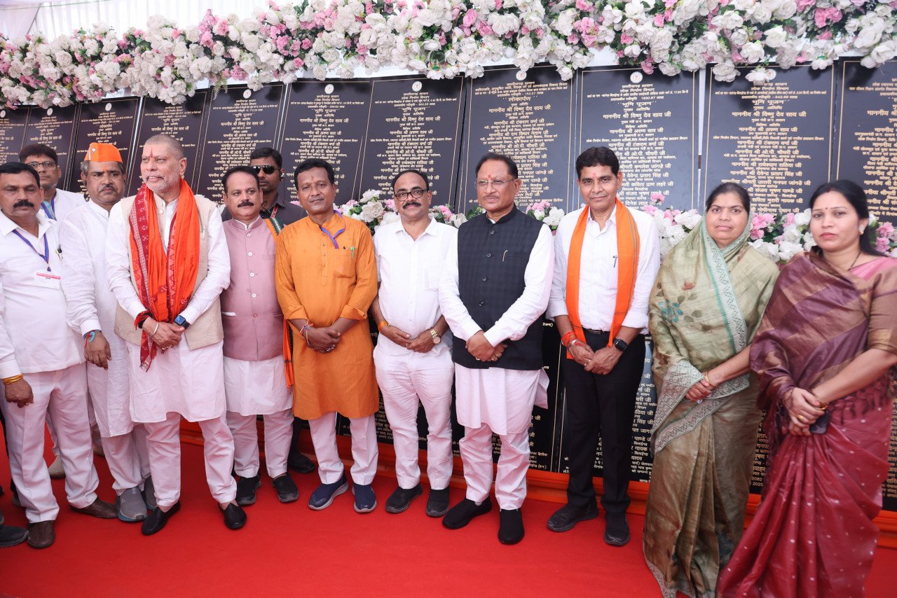 Chief Minister Vishnudev Sai gave a gift of 186 crores to Sarangarh-Bilaigarh district