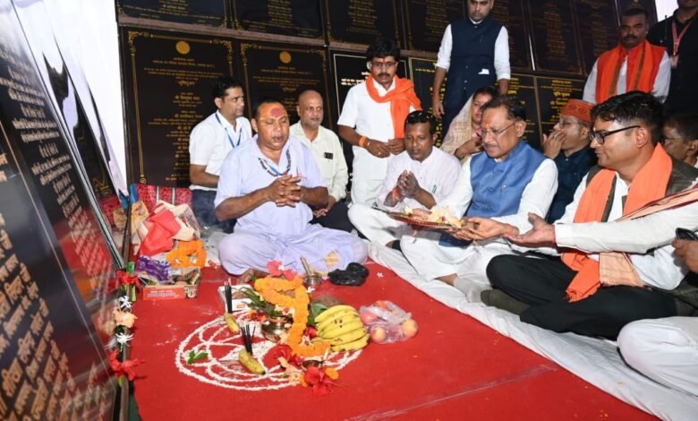 स्वतंत्रता दिवस की पूर्व संध्या पर मुख्यमंत्री विष्णुदेव साय ने रायगढ़ जिले को दी 62 करोड़ की सौगात 1 On the eve of Independence Day, Chief Minister Vishnudev Sai gave a gift of 62 crores to Raigarh district