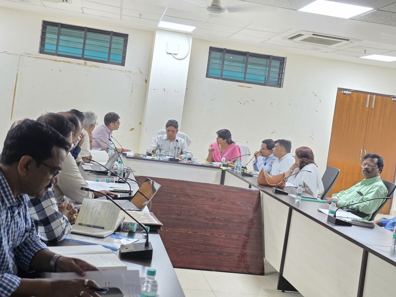 Big gifts for NHM employees in Chhattisgarh, many important decisions from salary hike to medical insurance