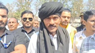 Photo of ‘कंबल वाले बाबा’ का दरबार: चमत्कार की चाह या व्यवस्था की अनदेखी?
