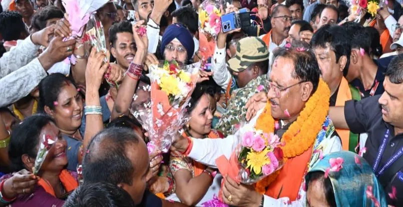 Expressed confidence in investment and development amidst the grand welcome given to the Chief Minister on his return from Japan and Korea tour