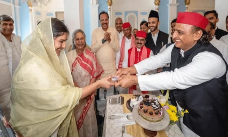 इकरा हसन के जन्मदिन पर लखनऊ में खास जश्न, अखिलेश यादव ने दिया अनोखा सरप्राइज! 1 Special celebration in Lucknow on Iqra Hasan's birthday, Akhilesh Yadav gave a unique surprise!