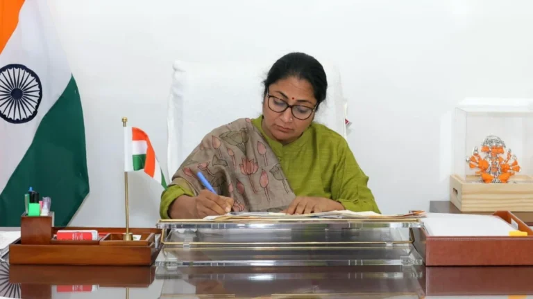 Attack on Chief Minister Rekha Gupta in Delhi: Police caught second accused, Tahseen Syed arrested from Rajkot