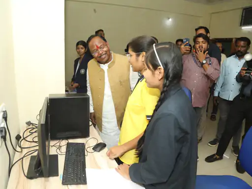 Agriculture Minister Netam reached Prayas Vidyalaya, the hopes of the students got a boost of confidence
