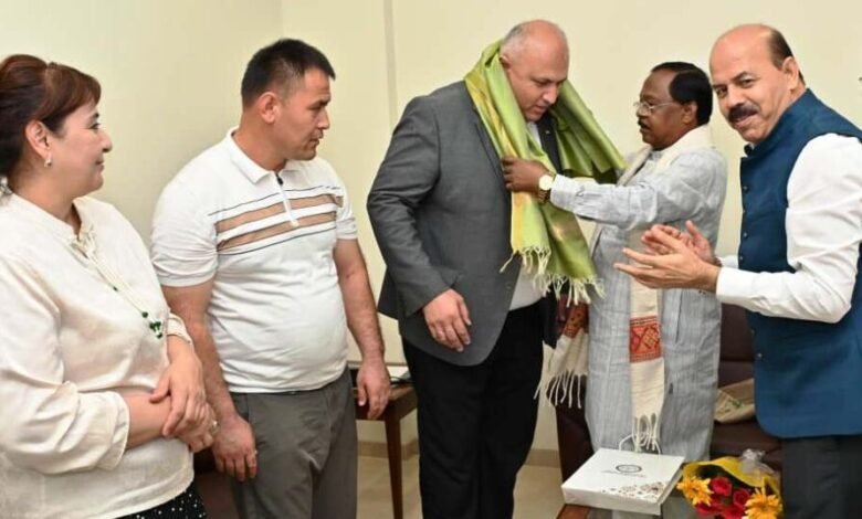 छत्तीसगढ़ पहुंचे उज्बेकिस्तान के कृषि विशेषज्ञ, भारत से सहयोग को लेकर हुआ समझौता 1 Agricultural experts from Uzbekistan reached Chhattisgarh, agreement was signed with India for cooperation