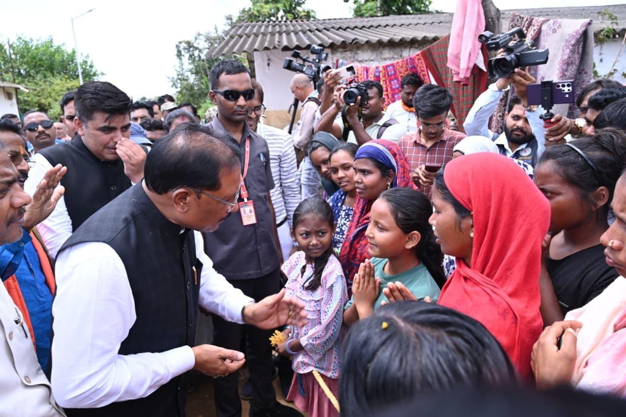 Chief Minister Vishnu Dev Sai visited the flood affected areas of Bastar division