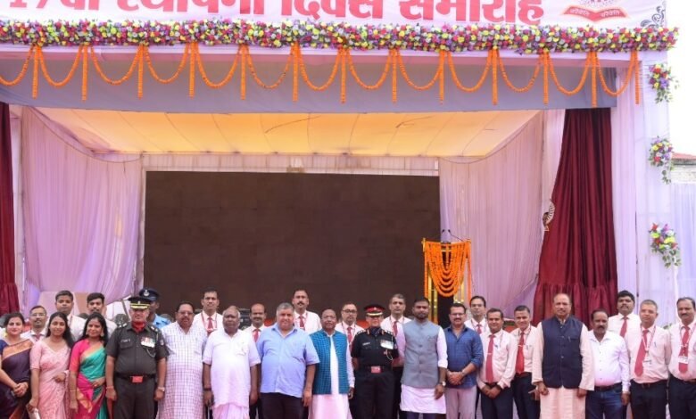 सैनिक स्कूल अंबिकापुर ने मनाया 17वां स्थापना दिवस, छत्तीसगढ़ी संस्कृति और सैन्य अनुशासन का अद्भुत संगम 1 Sainik School Ambikapur celebrated its 17th Foundation Day, a wonderful confluence of Chhattisgarhi culture and military discipline
