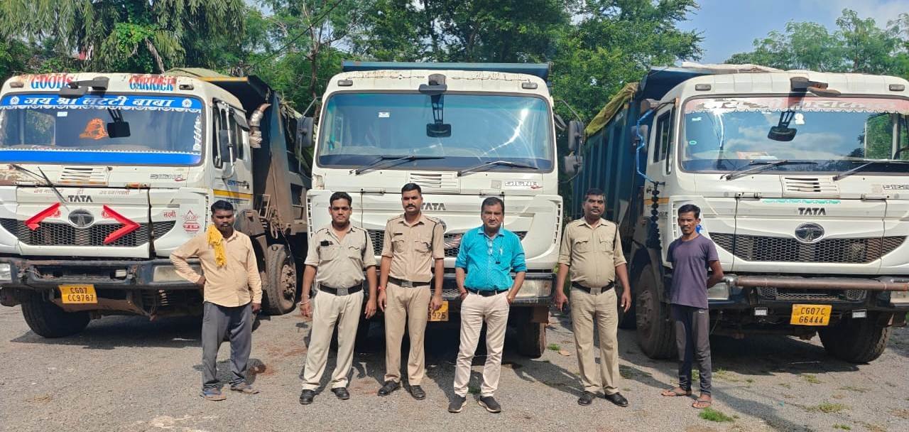 Major action by the Mineral Department: 13 heavy vehicles involved in illegal mineral transportation seized