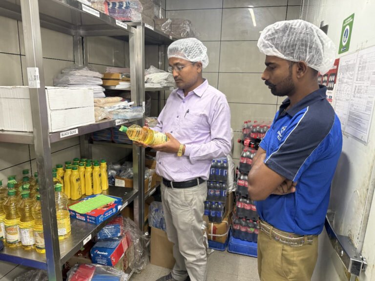 Food Safety Act tightens its grip: 19 establishments in Surguja fined ₹3.10 lakh, substandard and counterfeit samples caught