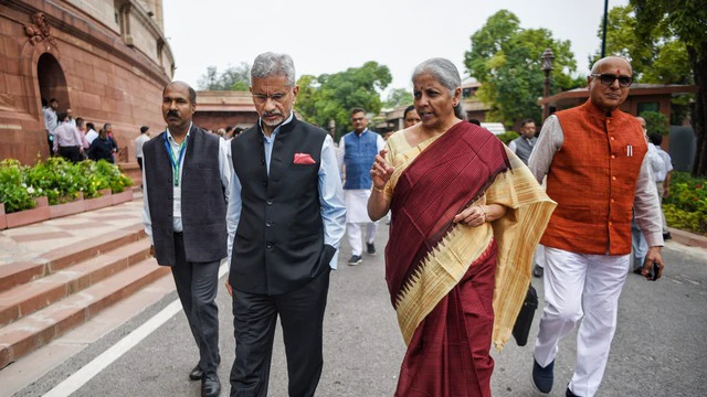 क्या होगा सस्ता, क्या रहेगा महंगा? GST काउंसिल की बड़ी बैठक से पहले जानिए आपके लिए क्या बदलने वाला है! 1 What will be cheaper, what will be expensive? Know what is going to change for you before the big meeting of the GST Council!