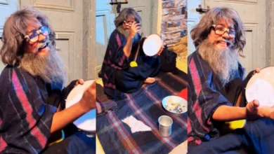 Photo of भिखारी के वेश में सड़क किनारे गाता दिखा ये शख्स, असलियत जानकर रह जाएंगे हैरान – ये एक एक्ट्रेस हैं!