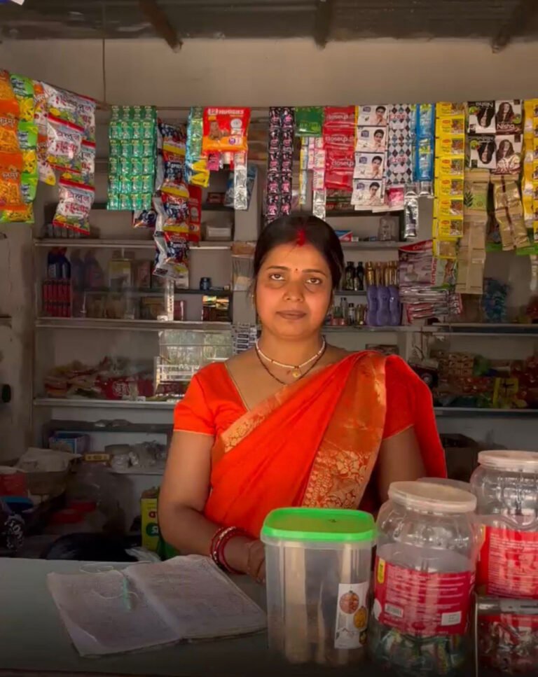 Shop of Dreams: Pinky's Story of Flying to Self-Reliance