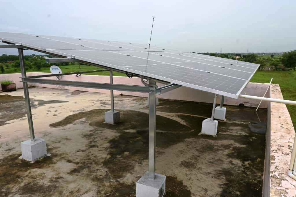 Balodabazar's free electricity scheme receives overwhelming response, with over 1,700 applications and 331 installing solar panels.