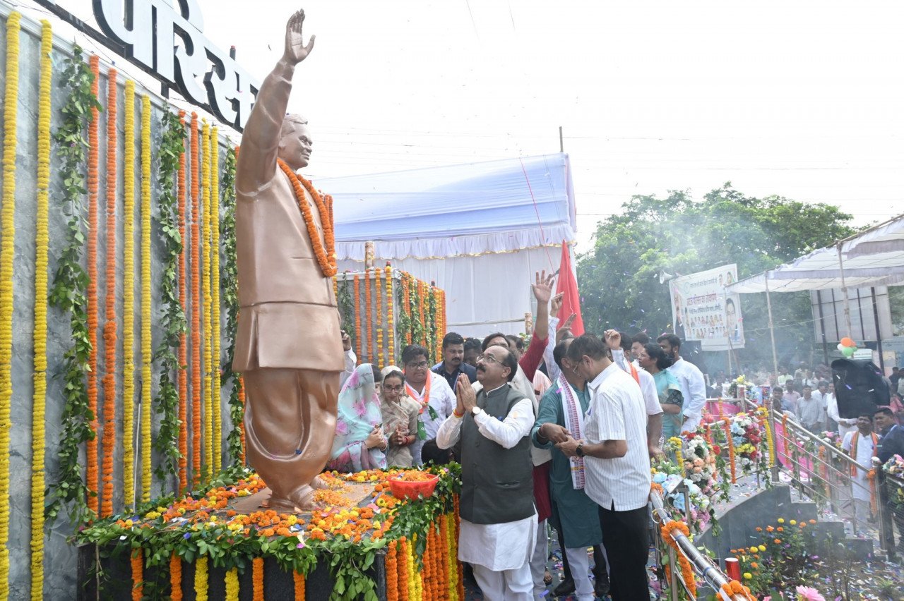 Deputy Chief Minister Arun Sao inaugurated and performed Bhoomi Pujan of development works worth Rs 48.73 crore in Sakti.