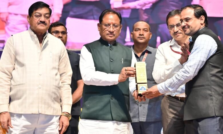 गुणवत्ता को बनाएं जीवन का हिस्सा, मानकों से होगा विकसित भारत का निर्माण: मुख्यमंत्री विष्णु देव साय 1 Make quality a part of life, standards will lead to the creation of a developed India: Chief Minister Vishnu Dev Sai