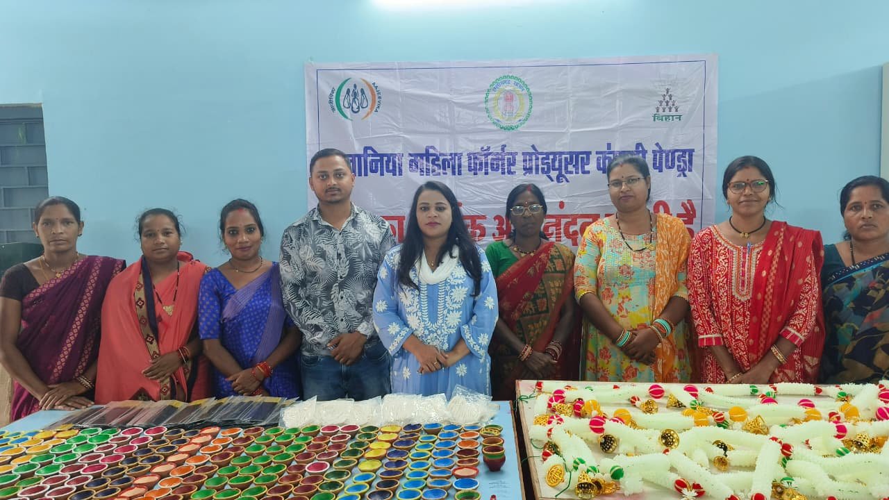 Rural women are building prosperity on the path to a self-reliant India, using earthen lamps this Diwali.