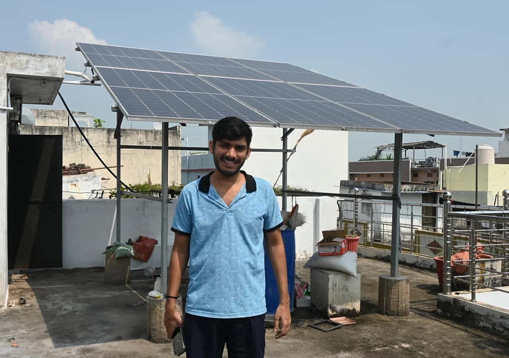 Balodabazar illuminated by the sun's rays, free electricity made homes prosperous