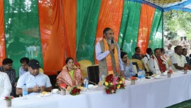सांसद भोजराज नाग ने ग्राम विकास कार्यों के लिए सांसद निधि से 10 लाख रूपए प्रदान करने की घोषणा की 2 Photo of सांसद भोजराज नाग ने ग्राम विकास कार्यों के लिए सांसद निधि से 10 लाख रूपए प्रदान करने की घोषणा की