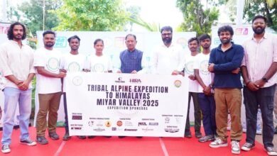 जशपुर के पर्वतारोहियों ने हिमालय 2025 में दिखाई दमखम, युवाओं को मिला मुख्यमंत्री का सम्मान 1 Photo of जशपुर के पर्वतारोहियों ने हिमालय 2025 में दिखाई दमखम, युवाओं को मिला मुख्यमंत्री का सम्मान