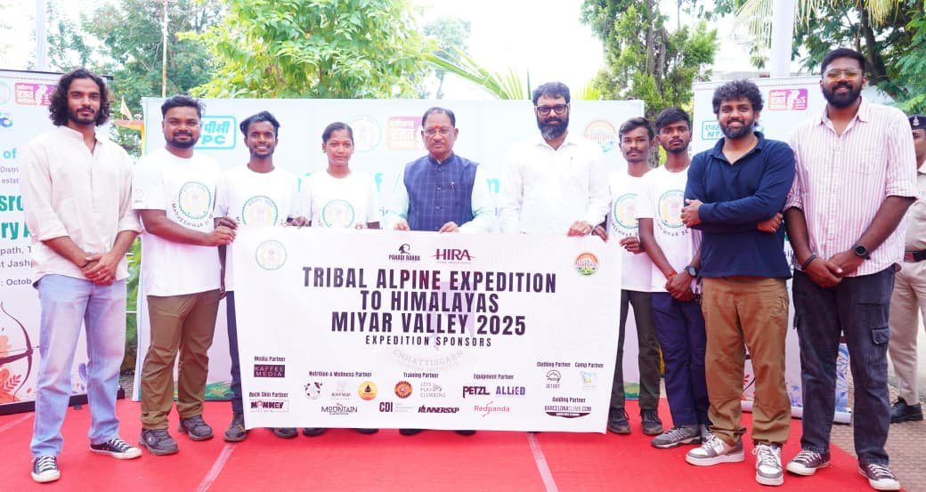 Jashpur mountaineers showcase their mettle in Himalaya 2025; youths receive Chief Minister's honour